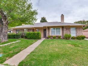 Building Photo - 3006 Post Oak Dr