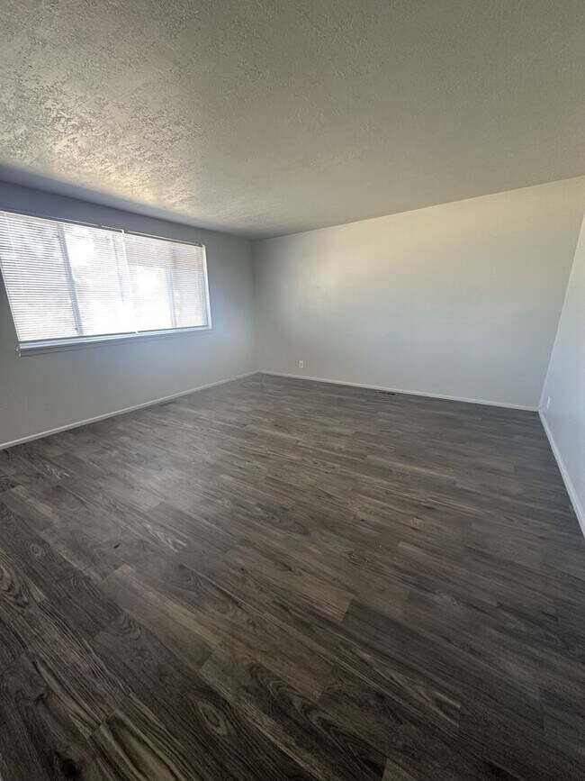 Foto del edificio - 5300 5300 S St