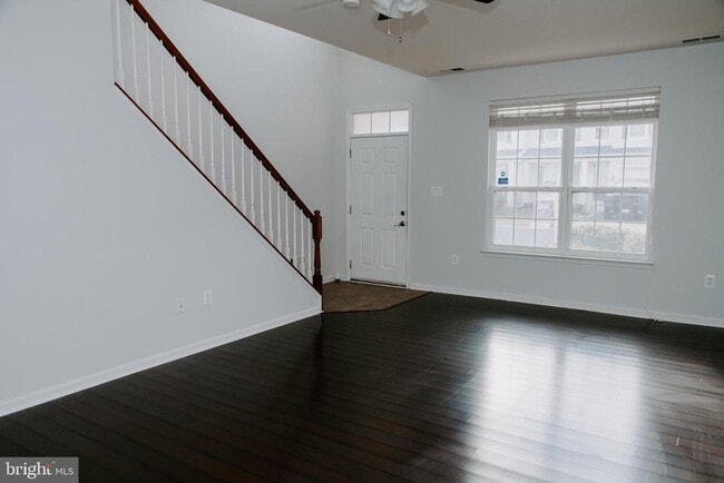 Building Photo - 110 Quinton Oaks Cir