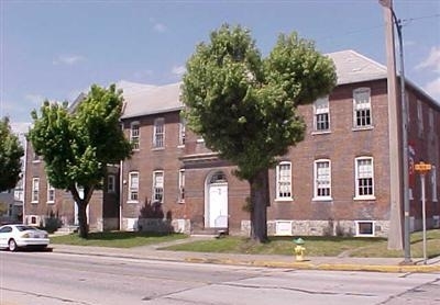 Primary Photo - 1503 Main St