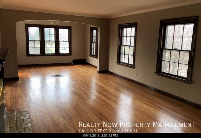 Building Photo - 18220 Winslow Rd