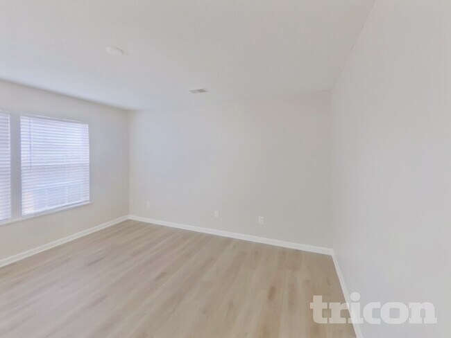 Foto del edificio - 2108 Wilkinson Dr