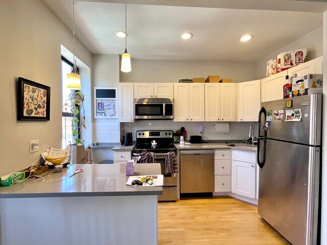 Foto del edificio - 33 Hanson St