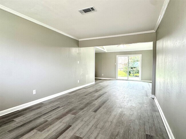 Foto del edificio - 5538 Mackinaw St