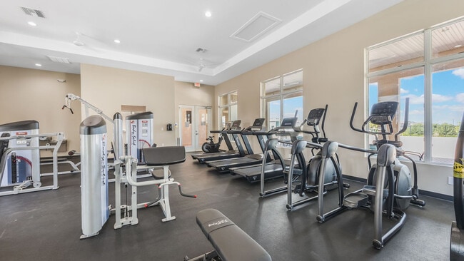 Building Photo - 1623 Thicket Ave