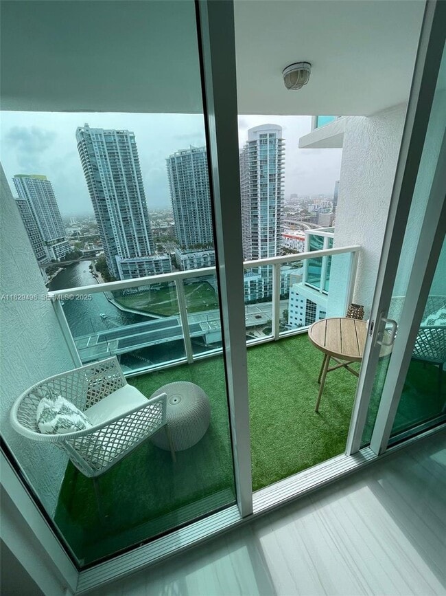 Foto del edificio - 31 SE 5th St