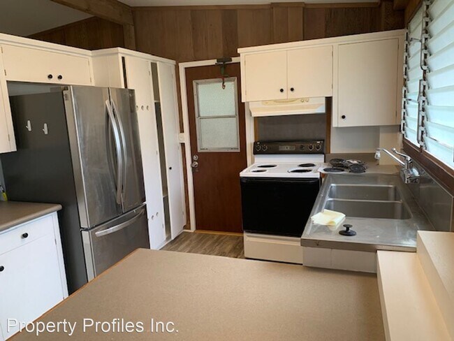 Building Photo - 3 br, 2 bath House - 45-544 KUUIPO PLACE