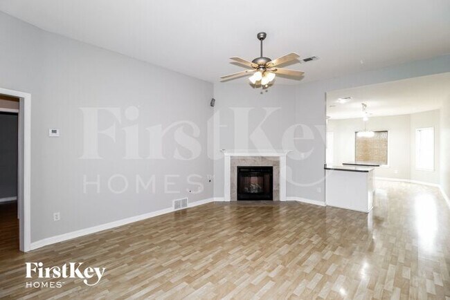 Foto del edificio - 8580 Griffin Park Drive