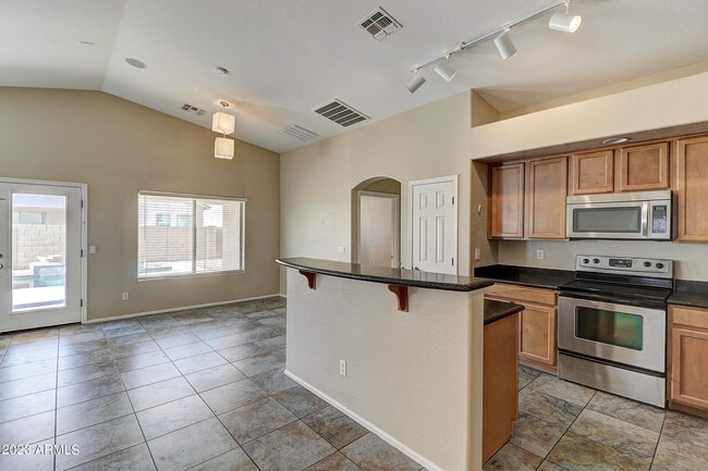 Building Photo - 5029 W Nancy Ln