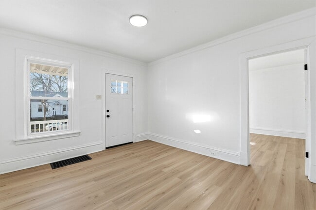 Foto del edificio - 6531 Plymouth Ave