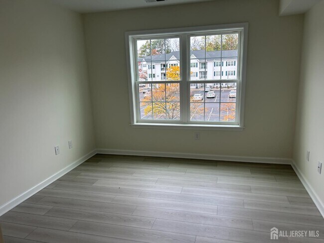 Foto del edificio - 1235 Waterford Dr