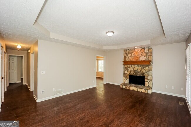 Foto del edificio - 165 Willow Shoals Dr