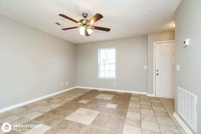 Foto del edificio - 1716 Luton Dr, La Vergne, TN 37086