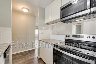 Building Photo - 8110 Skillman St