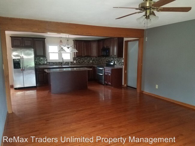 Foto del edificio - 3 br, 3 bath House - 221 Edgewood