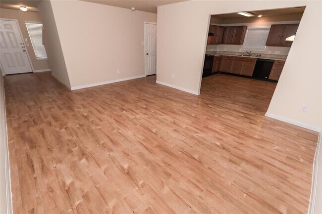 Foto del edificio - 2439 Connors Path Ct
