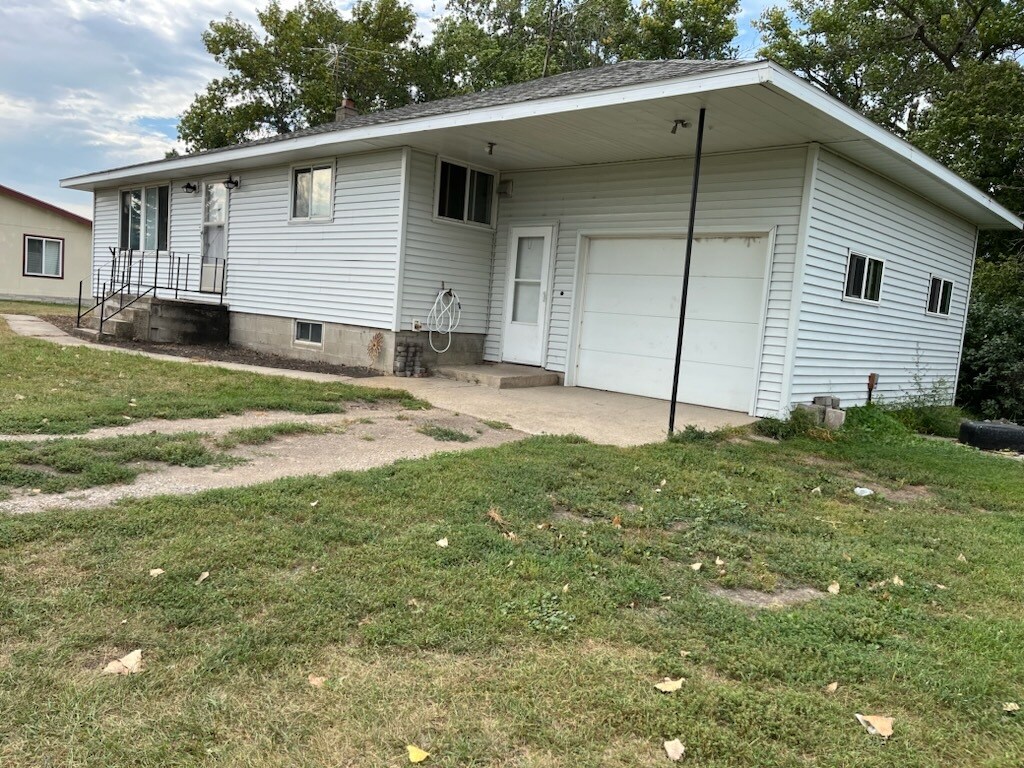 Primary Photo - 2446 290th St N