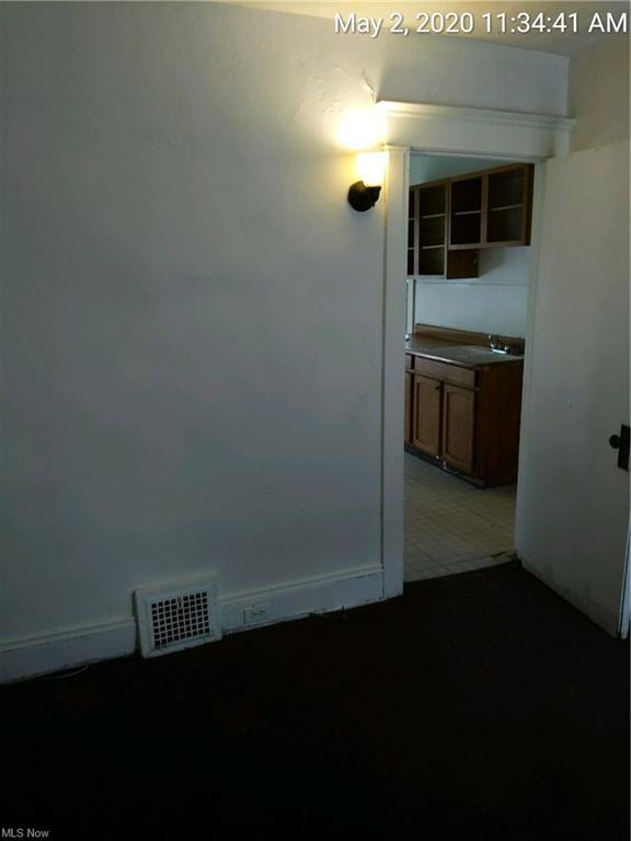 Foto del edificio - 12918 Ferris Ave