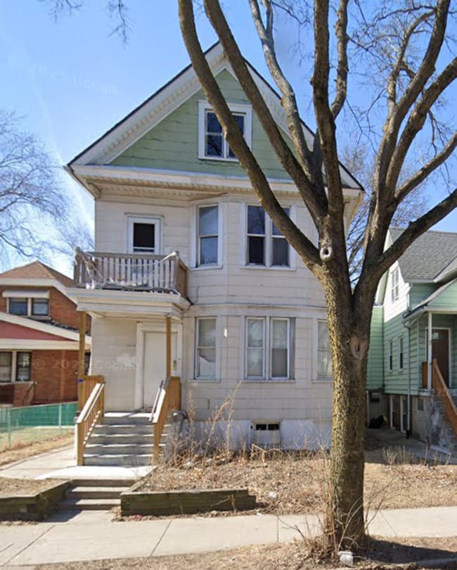 Building Photo - 2235 S 20th St