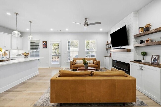 Foto del edificio - 440 Millsap Wy