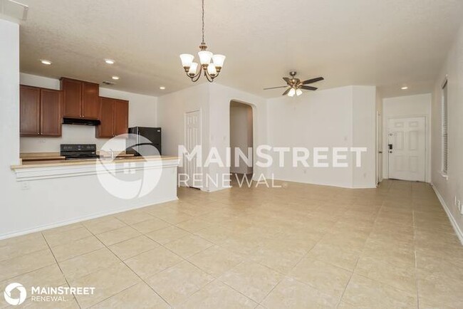 Building Photo - 2631 Bluff Cross
