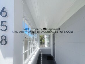 Building Photo - 658 56th St