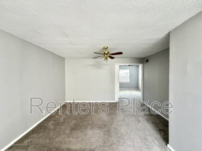 Building Photo - 1436 E 38th St