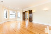 Primary Photo - 401 W Fullerton Ave