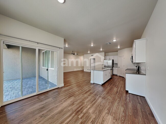 Building Photo - 5639 Lighting Hope Ct