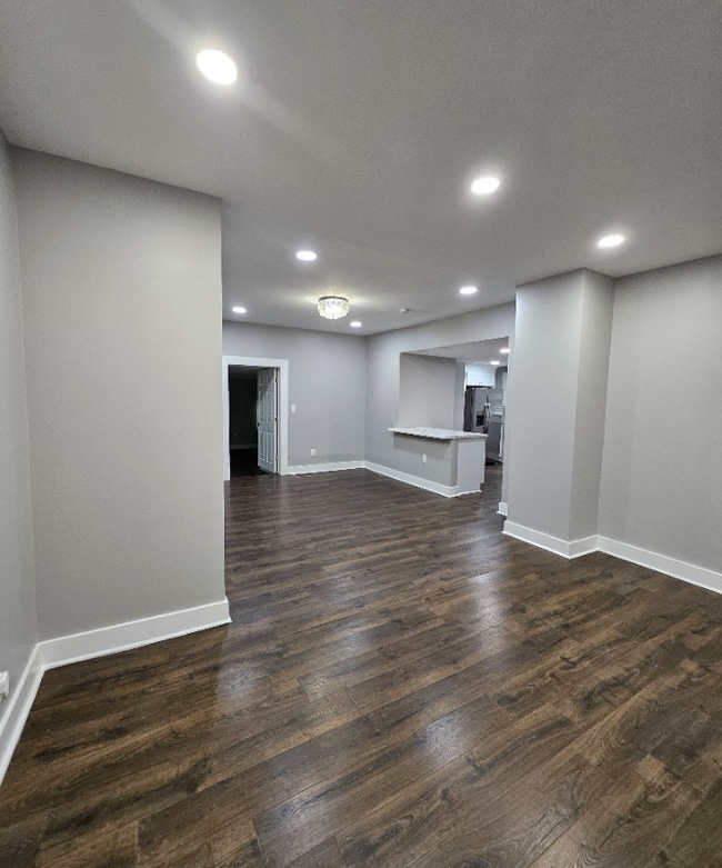 Building Photo - 16 Johnson Rd NW