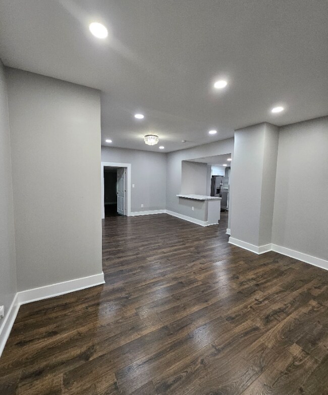 Foto del edificio - 16 Johnson Rd NW