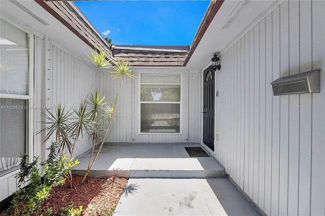 Building Photo - 6703 Brookwood Blvd