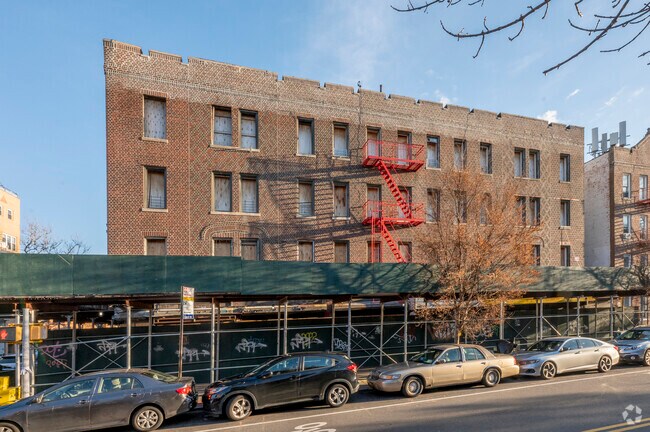 Building Photo - Sunset Arms