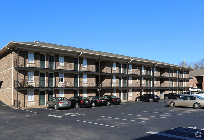 Neill House Apartments - Neill House & Dexter Arms