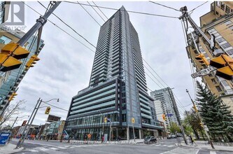 Building Photo - 125 Redpath Ave