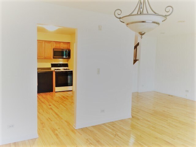 Building Photo - 413 Hazelwood Terrace