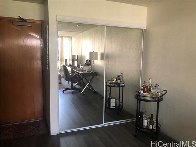 Building Photo - 5333 Likini St
