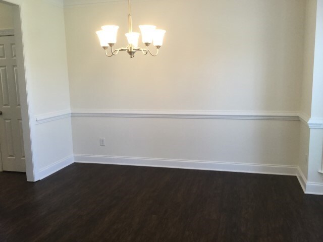 Foto del edificio - 7828 Foxcroft Ln