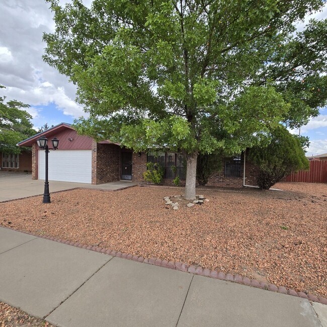 Foto del edificio - 1252 Cortez Dr SW