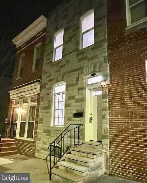 Building Photo - 2317 E Fayette St