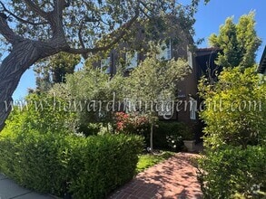 Building Photo - 2421 California Ave