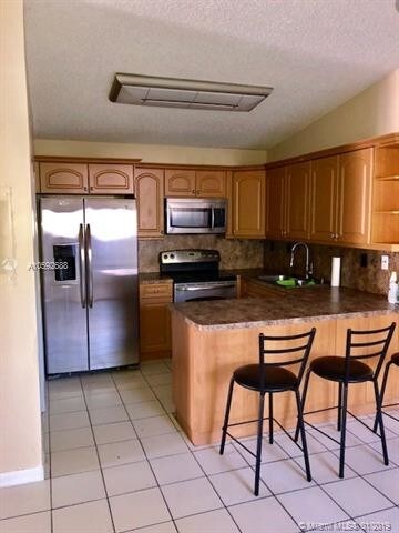 Building Photo - 15390 SW 76th Terrace