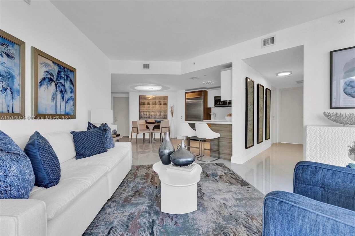 Foto principal - 1300 Brickell Bay Dr