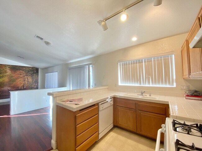 Foto del edificio - 4425 Frostbrook Cir