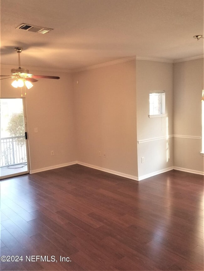 Building Photo - 10200 Belle Rive Blvd