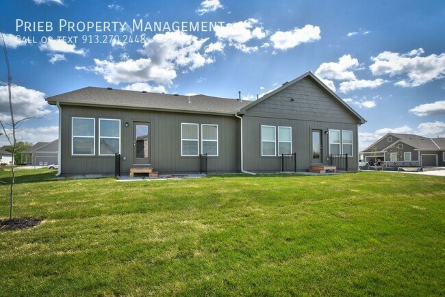 Building Photo - Genesis Farms Duplex - Available June 22nd