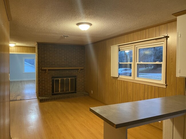 Building Photo - 4415 Inlet Dr