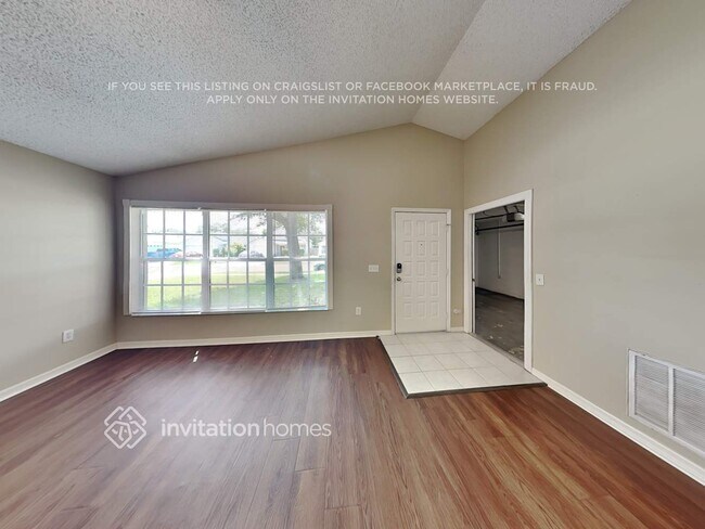 Foto del edificio - 2479 Sagemont Dr