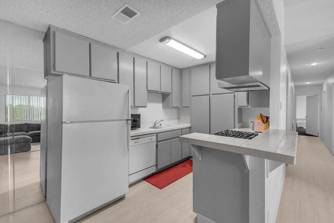 Building Photo - 31200 Landau Blvd