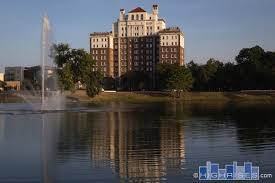 Foto del edificio - 329 E. Colorado-ID7102